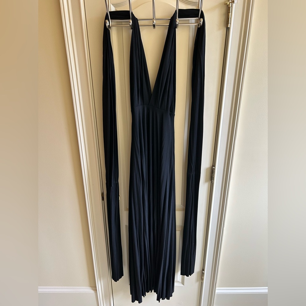 Lulu’s Tricks of the Trade Black Maxi Dress